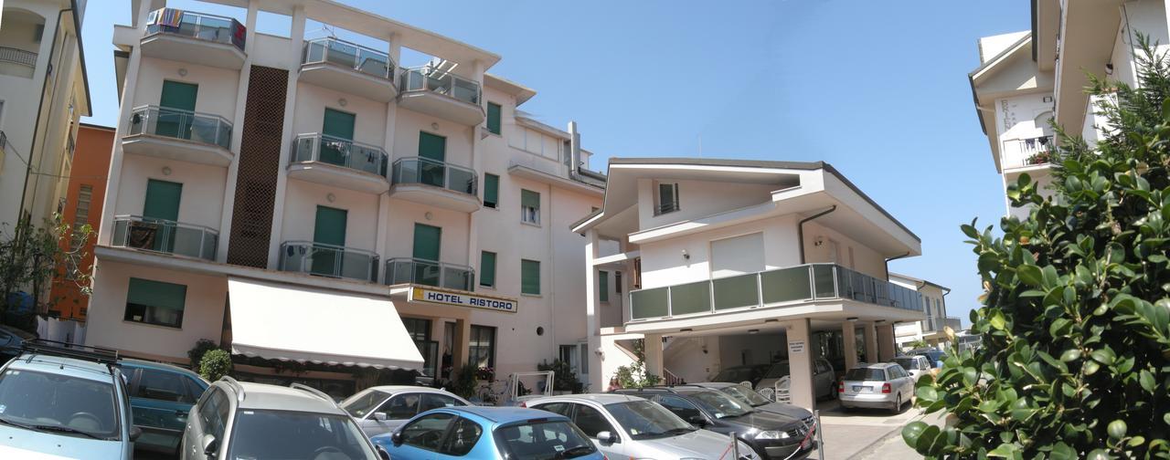 Hotel Ristoro Μπελάρια-Ιτζέα Μαρίνα Εξωτερικό φωτογραφία