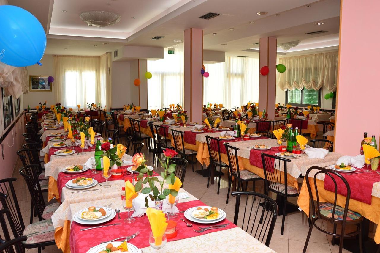 Hotel Ristoro Μπελάρια-Ιτζέα Μαρίνα Εξωτερικό φωτογραφία