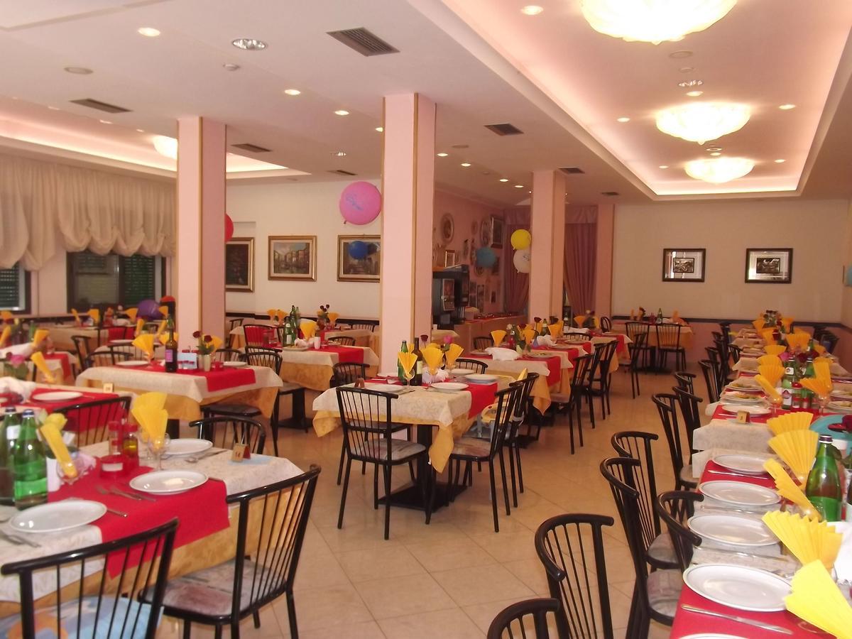 Hotel Ristoro Μπελάρια-Ιτζέα Μαρίνα Εξωτερικό φωτογραφία